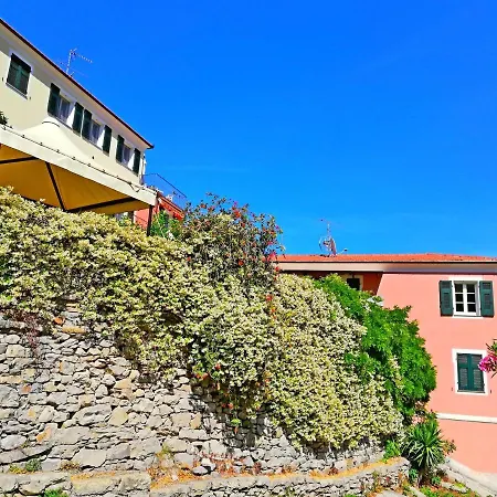 Case Vacanze Borgo Faraldi Villa Faraldi Exterior photo