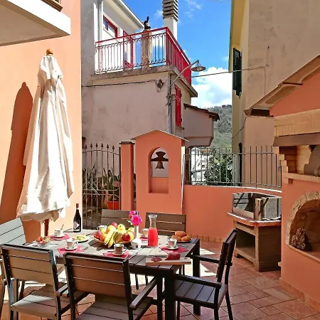 Case Vacanze Borgo Faraldi Villa Faraldi Exterior photo