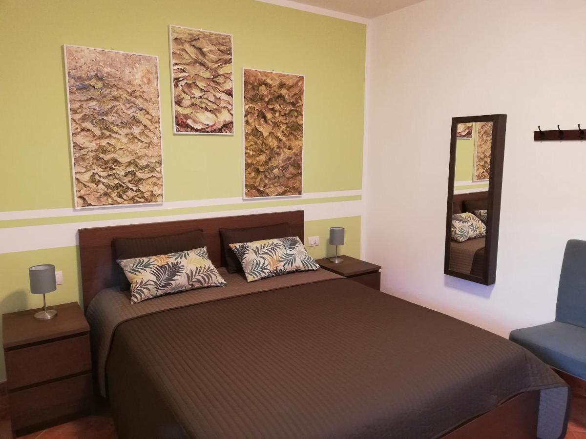 Vacanze Borgo Faraldi Apartment Villa Faraldi