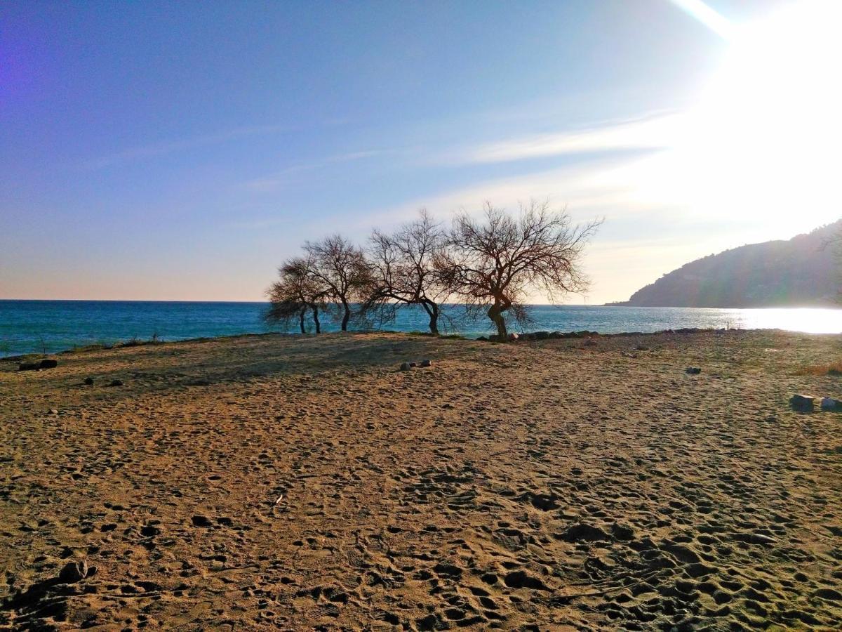 Apartment Vacanze Borgo Faraldi *