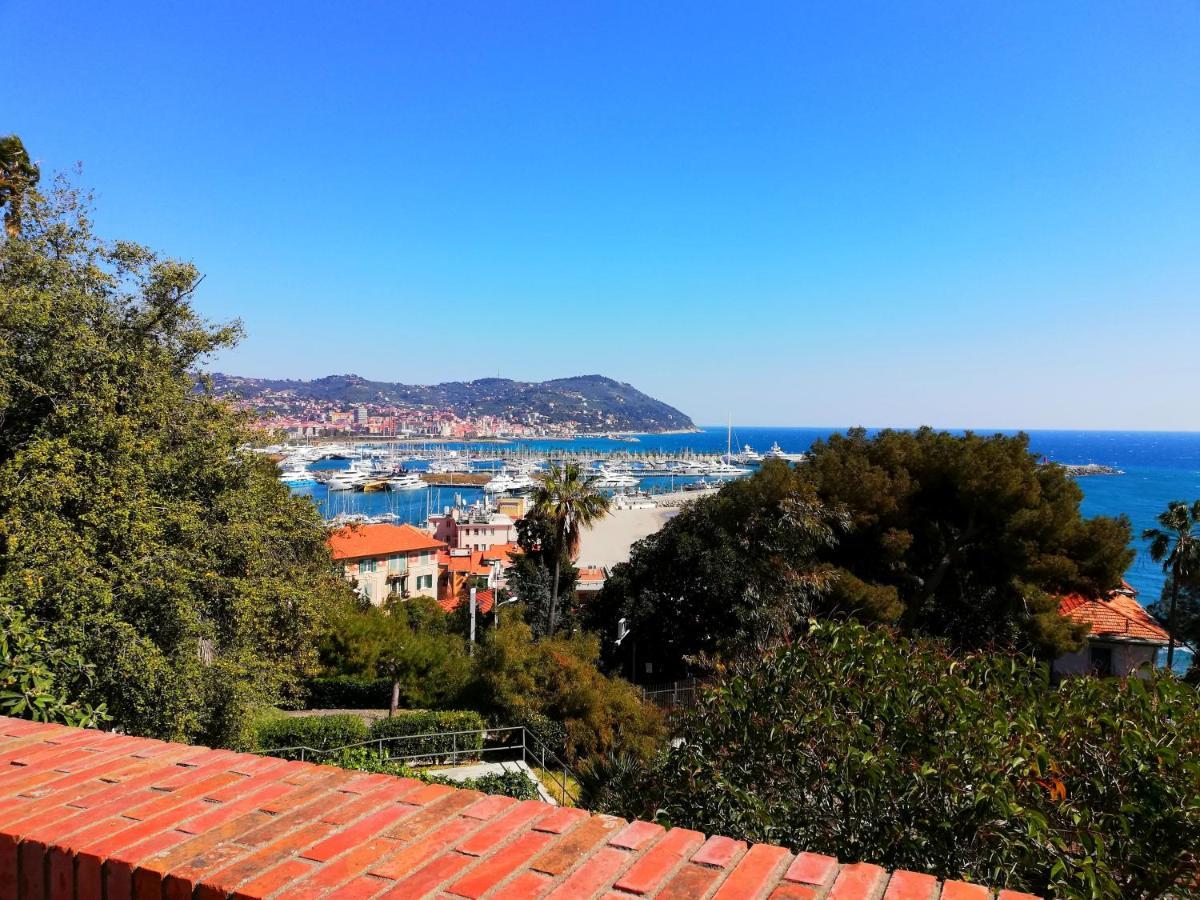 Vacanze Borgo Faraldi * Villa Faraldi